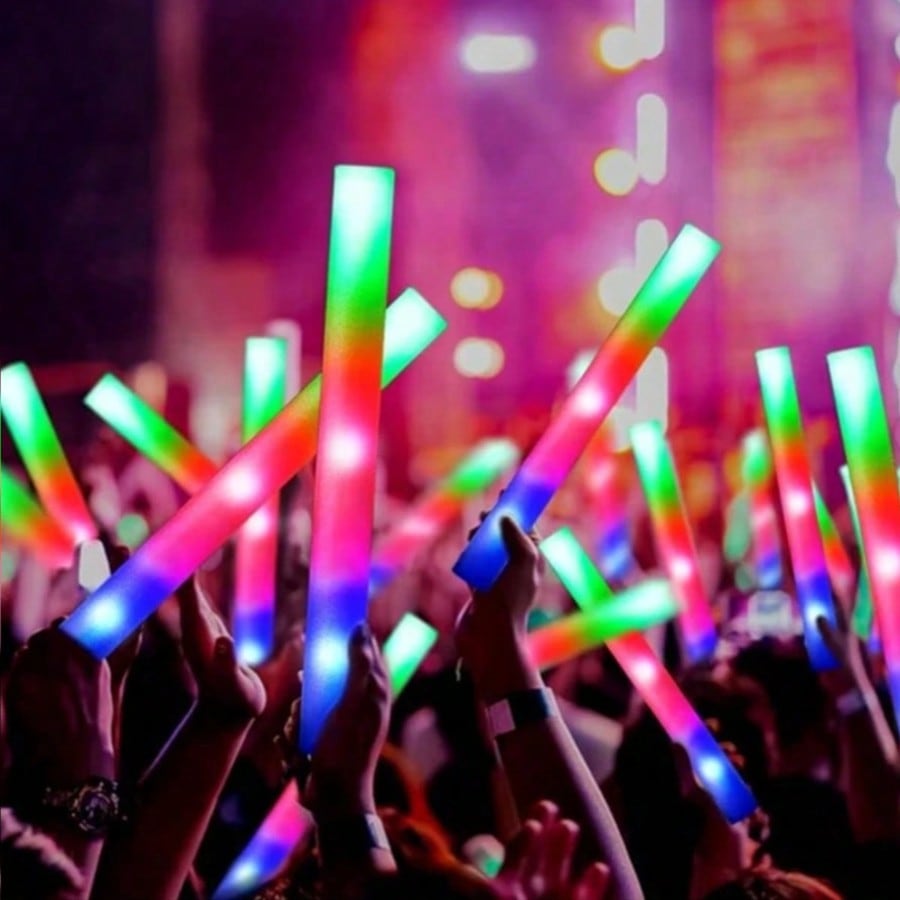 105 PCS Foam Glow Sticks Bulk  - Flashing Led Foam Sticks Party ulasan dan harga